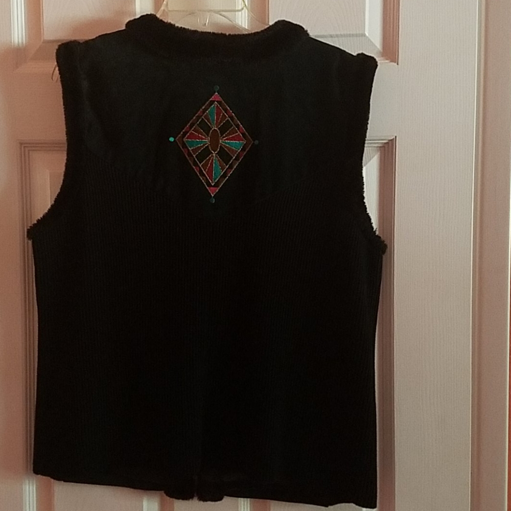 Vest - Picture 2 of 2